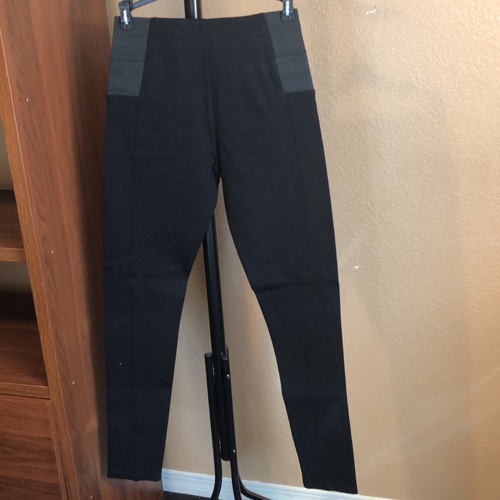 Pants - Picture 5 of 5